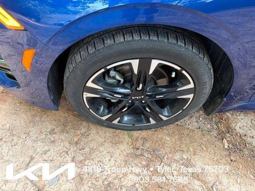 Sapphire Blue 2022 Kia K5 GT-Line