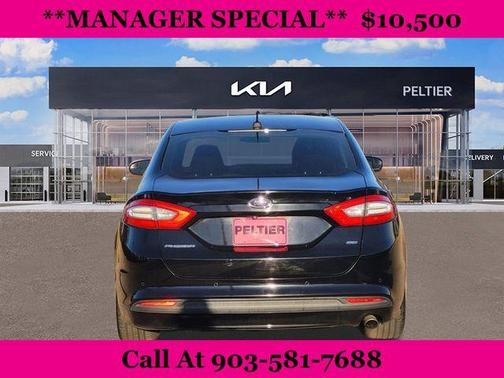 2016 Ford Fusion SE