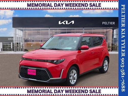 Inferno Red 2024 Kia Soul LX