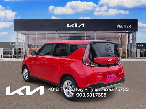Inferno Red 2024 Kia Soul LX