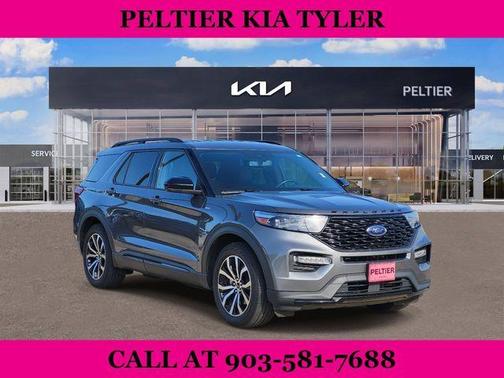 2022 Ford Explorer ST-Line