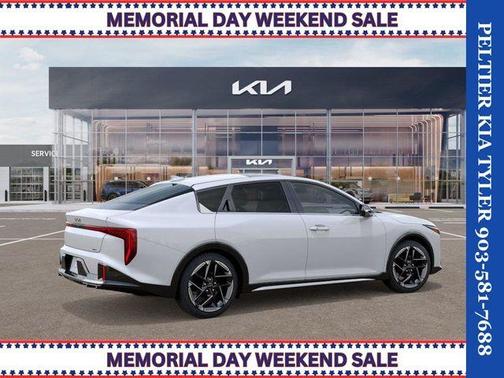 Snow White Pearl 2026 Kia K4 GT-LINE