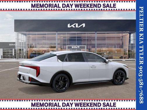 Snow White Pearl 2025 Kia K4 GT-Line Turbo
