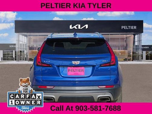 2023 Cadillac XT4 Premium Luxury