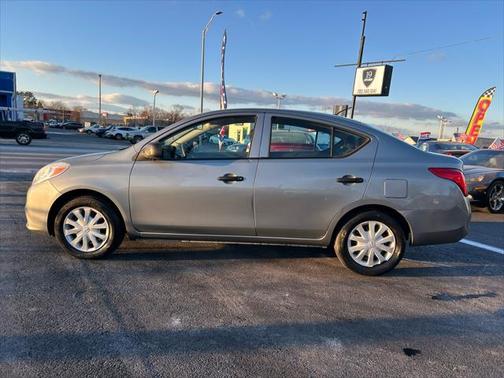 2012 Nissan Versa 1.6 S