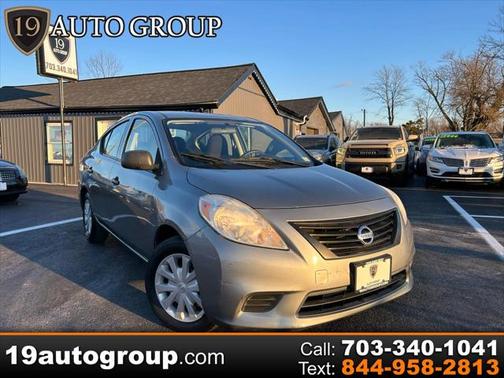 2012 Nissan Versa 1.6 S