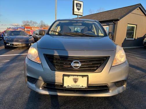 2012 Nissan Versa 1.6 S