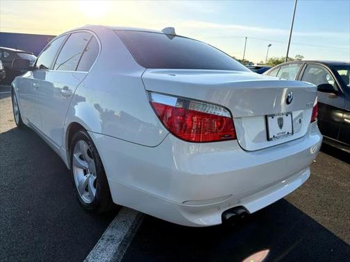 2006 BMW 525 525i