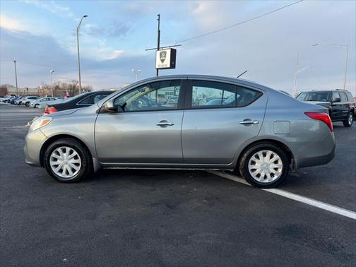 2013 Nissan Versa 1.6 S