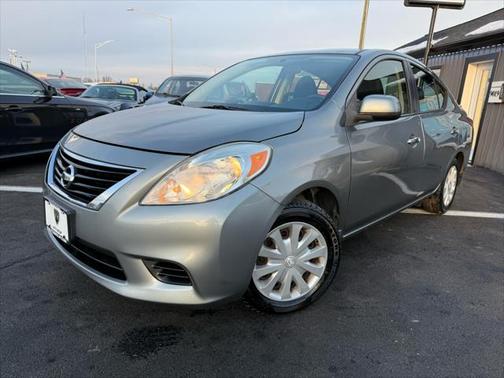 2013 Nissan Versa 1.6 S