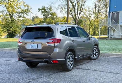 2020 Subaru Forester Premium