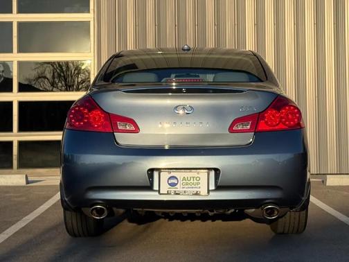 2009 INFINITI G37x Base