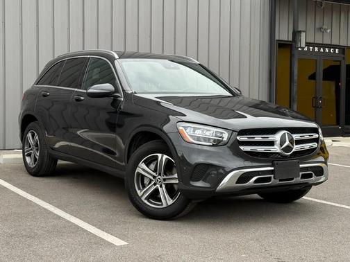 Black 2022 Mercedes-Benz GLC 300 Base