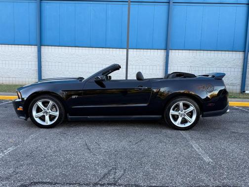 2010 Ford Mustang GT Premium