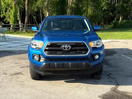 2017 Toyota Tacoma SR5