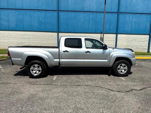 2013 Toyota Tacoma Base