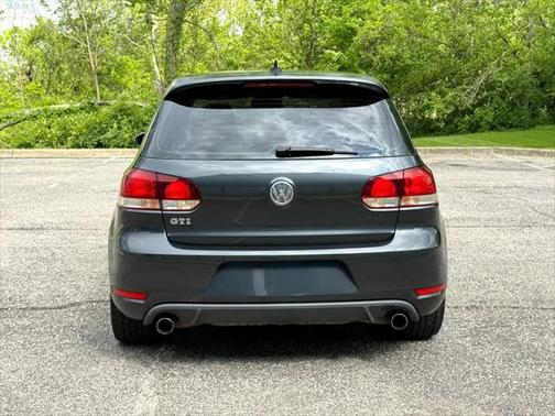 2011 Volkswagen GTI 2-Door