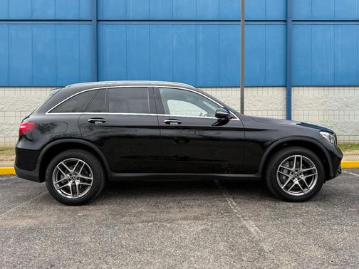2019 Mercedes-Benz GLC 300 4MATIC