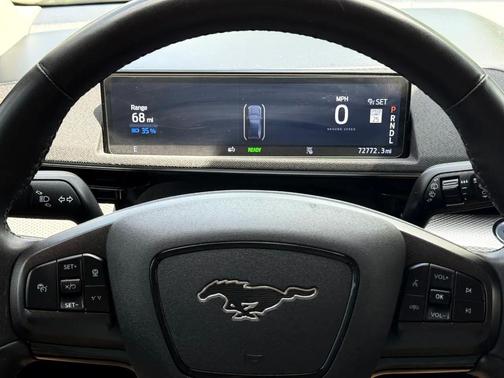 2022 Ford Mustang Mach-E Select