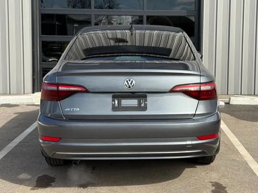 2021 Volkswagen Jetta 1.4T R-Line