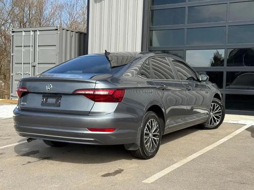 2021 Volkswagen Jetta 1.4T R-Line
