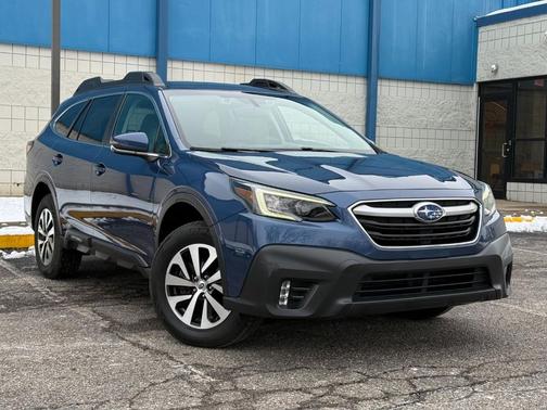 2022 Subaru Outback Premium