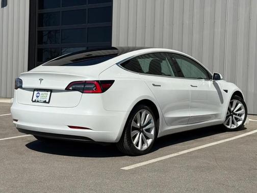 2020 Tesla Model 3 Standard Range Plus