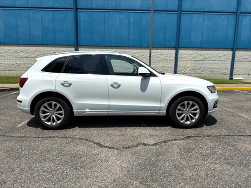 2015 Audi Q5 2.0T Premium Plus