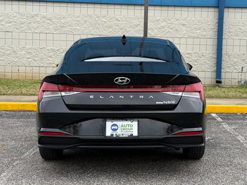 2023 Hyundai ELANTRA HEV Blue