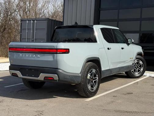 2023 Rivian R1T Launch Edition