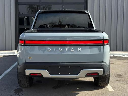 2023 Rivian R1T Launch Edition