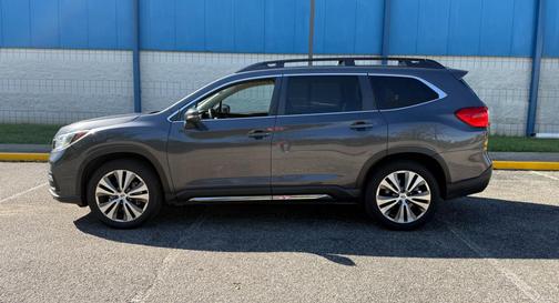 2022 Subaru Ascent Limited 8-Passenger
