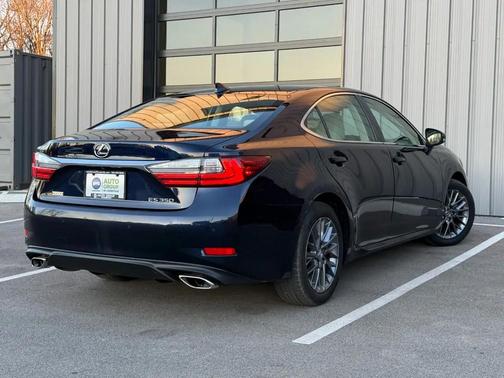 2018 Lexus ES 350 Base