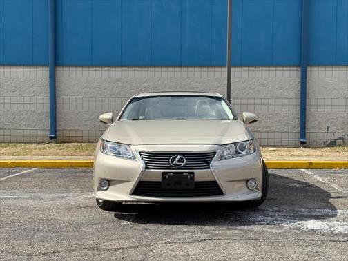 2015 Lexus ES 350 Crafted Line