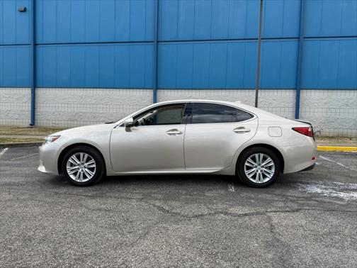 2015 Lexus ES 350 Crafted Line