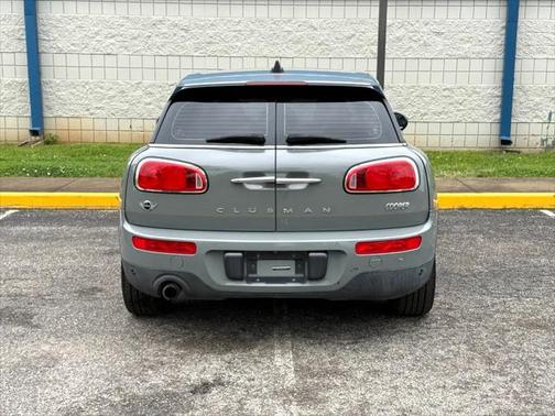 2018 MINI Clubman Cooper