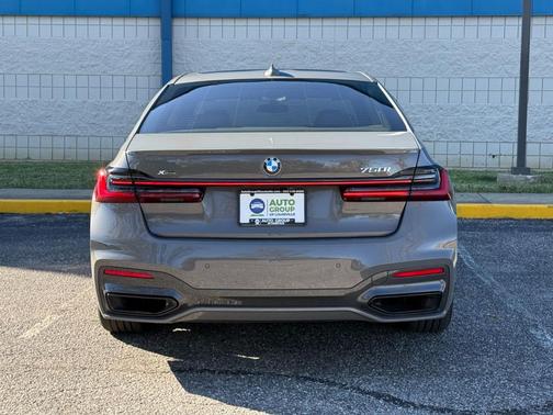 2020 BMW 750 i xDrive