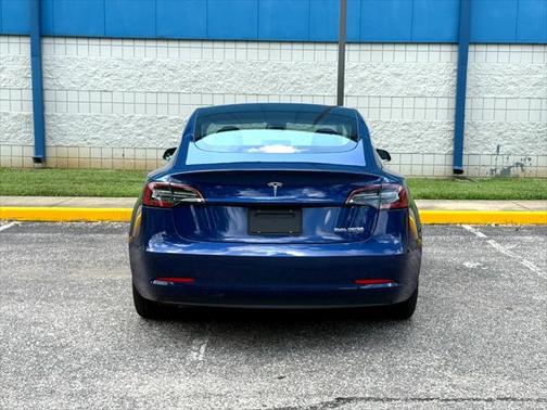 2019 Tesla Model 3 Performance