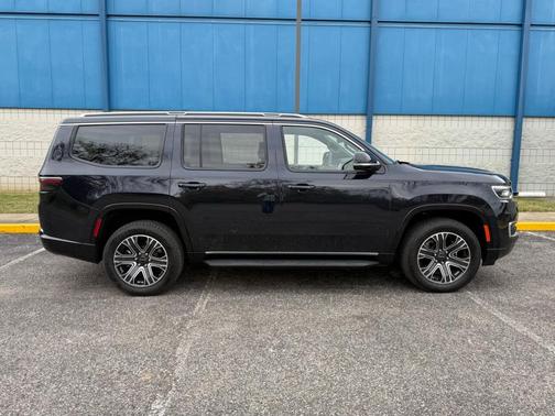 2025 Jeep Wagoneer Carbide 4x4