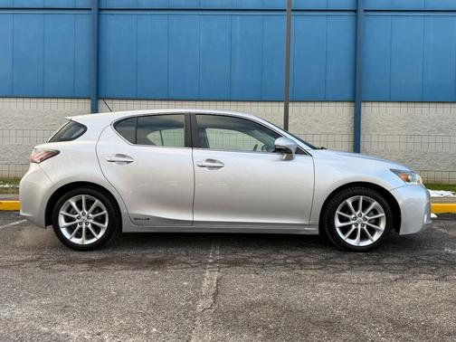 2013 Lexus CT 200h 5dr Sdn Hybrid