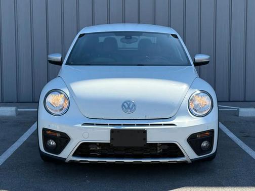 Pure White 2016 Volkswagen Beetle 1.8T Dune