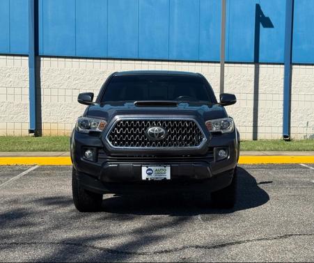 2019 Toyota Tacoma TRD Sport