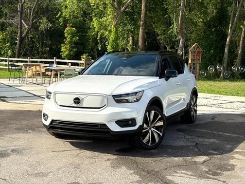 2021 Volvo XC40 Recharge Pure Electric P8