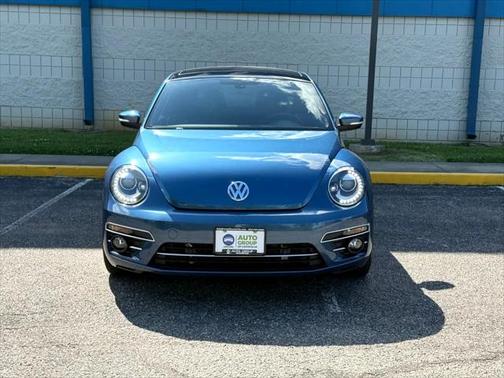 2019 Volkswagen Beetle 2.0T SE