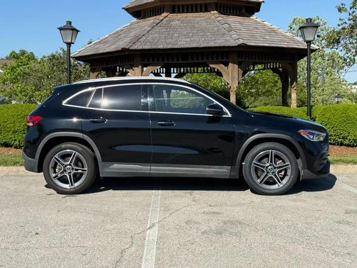 Black 2023 Mercedes-Benz GLA 250 4MATIC