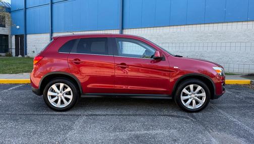 2014 Mitsubishi Outlander Sport SE