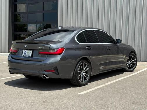 Mineral Gray Metallic 2019 BMW 330 xDrive