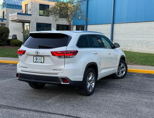 2017 Toyota Highlander Limited