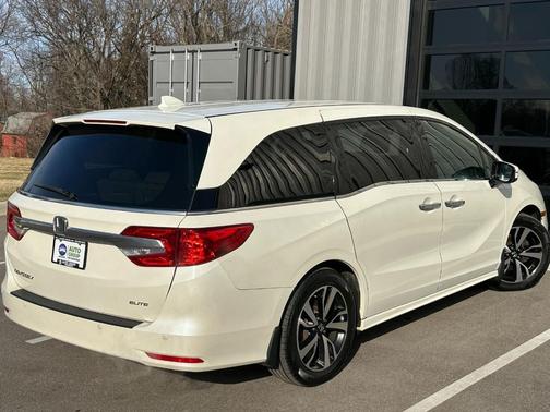 2018 Honda Odyssey Elite