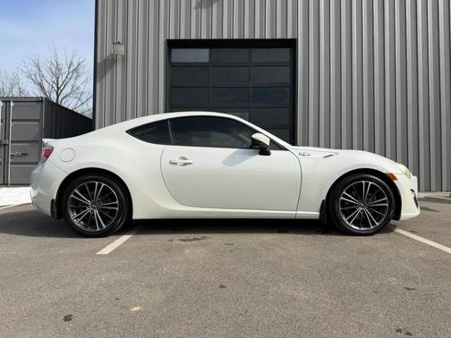 2013 Scion FR-S Base